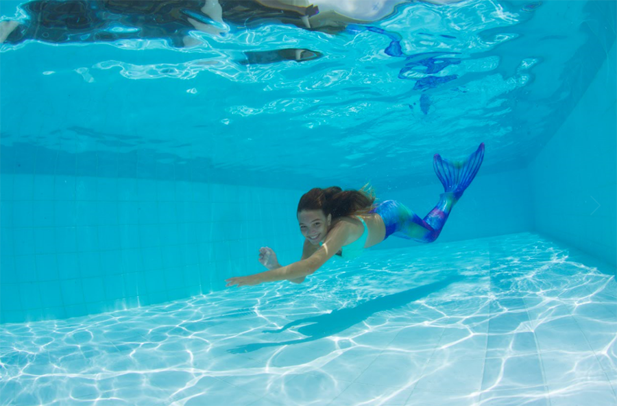 How Do Mermaid Fins Help Swimming? Fin Fun Blog