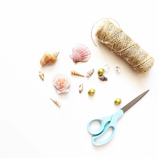 How to Make a DIY Mermaid Crown with Seashells