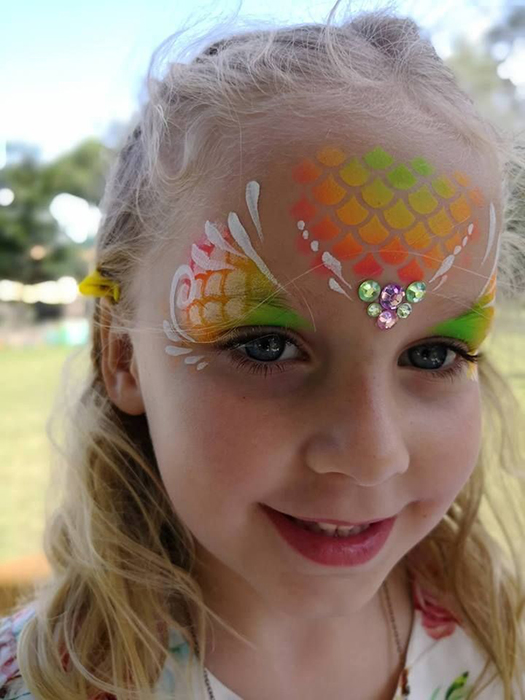 cute and easy fish face paint / makeup.  Face painting, Kids face paint,  Face painting easy