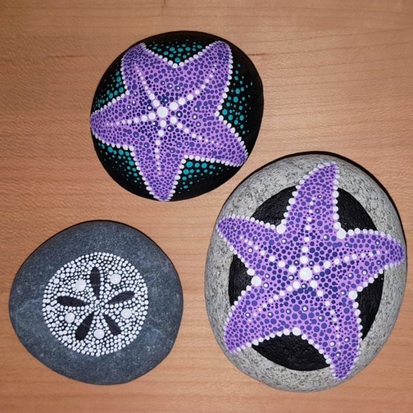 starfish and sand dollar dot painted rocks