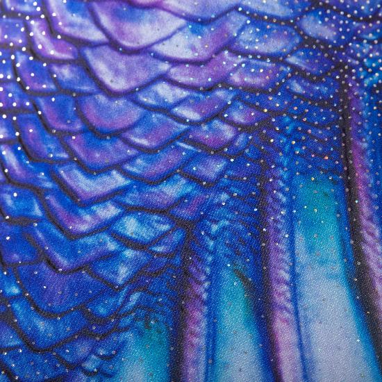 a close up image of the Blue Lagoon Limited Edition tail with the sparkly foil layer